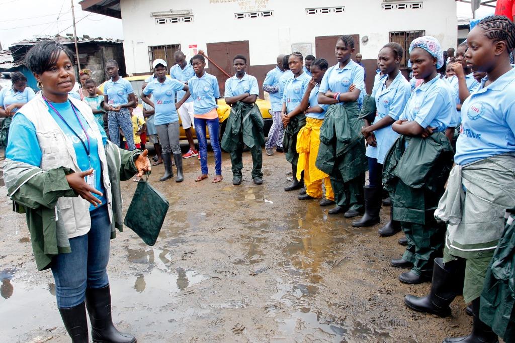 Australian Alumna Hawa Wanita Page conducting training as part of the Adolescents Leading Intensive Fight Against Ebola program in Liberia 